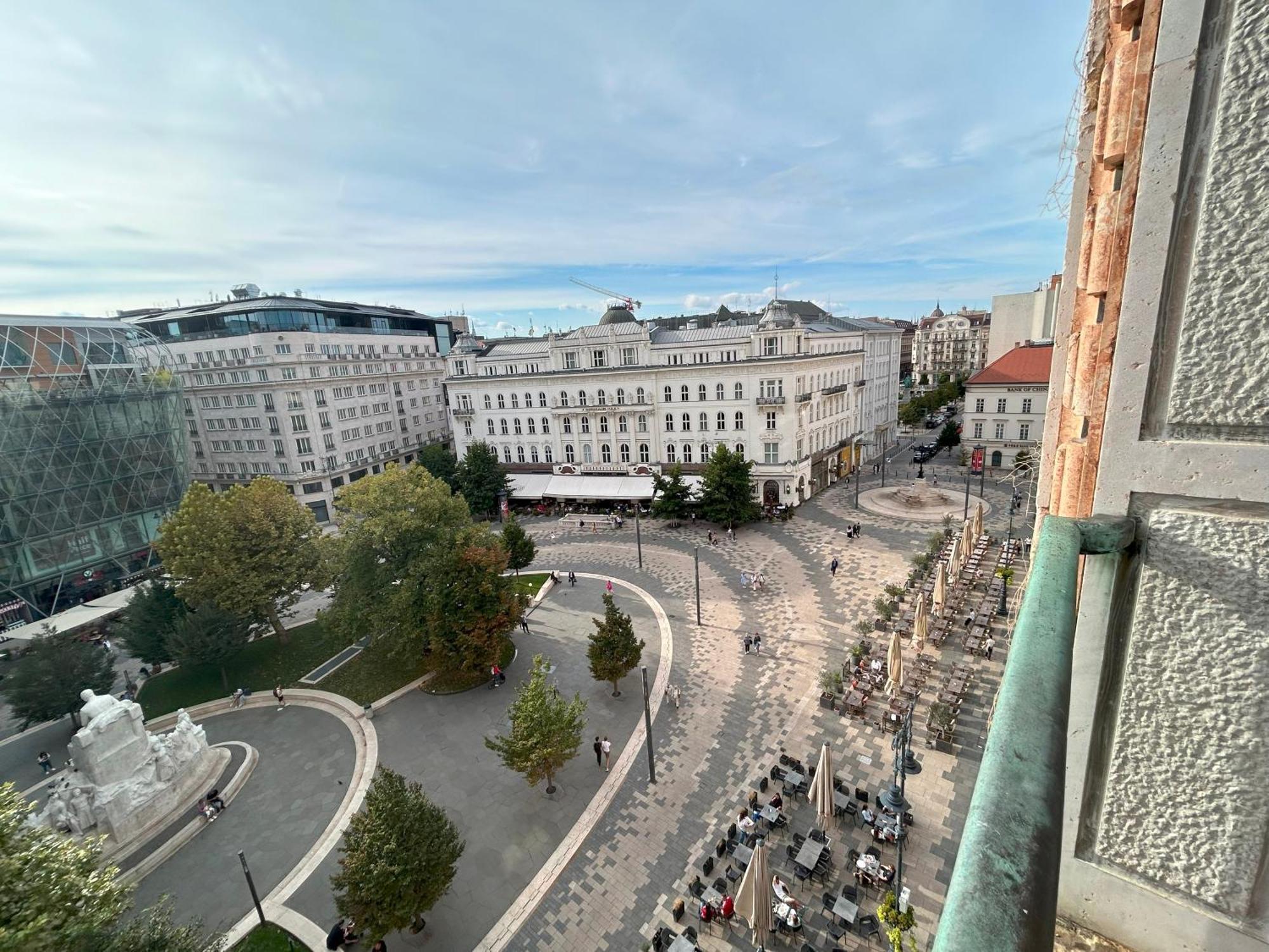 The Times Apartament